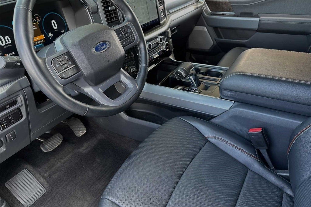 2023 Ford F-150 Lariat 4WD